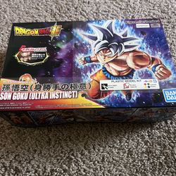 New Dragon Ball Z Son Goku Model Kit 