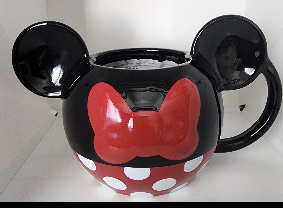 Disney Parks Minnie Mouse Ears Stoneware Mug / Cup NEW