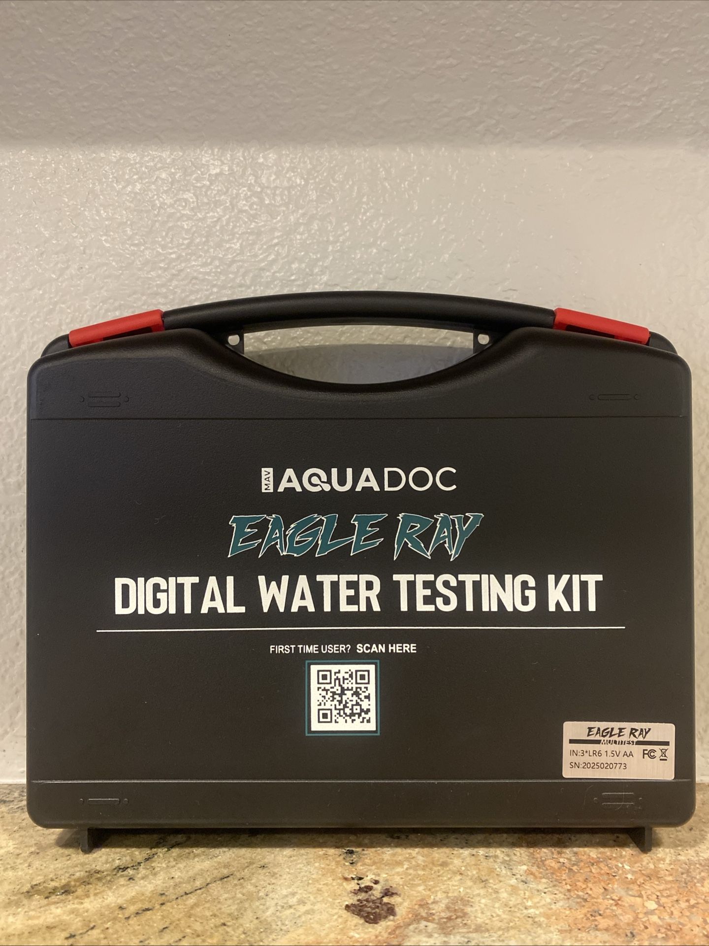 AQUADOC Eagle Ray Digital Water Testing Kit