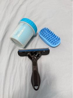 Dog pet grooming bath tools: Furminator, Mudbuster, silicone brush
