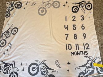 Baby milestone blanket brand: (strictly Wild)