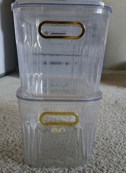 Make up storage