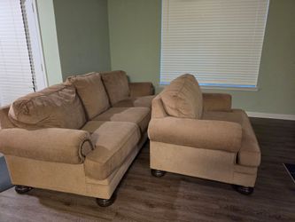 Sofa set (READ DESCRIPTION)