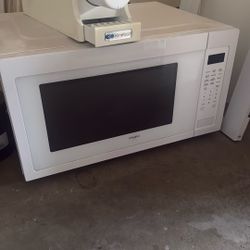 Whirlpool Microwave 