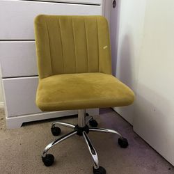 Vanity Chair 