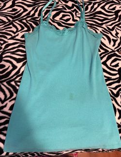 teal tank top