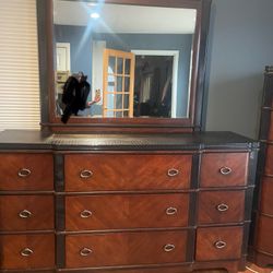 Raymour and Flanigan Dundee Cherry wood bedroom dressers furniture set, and nightstand