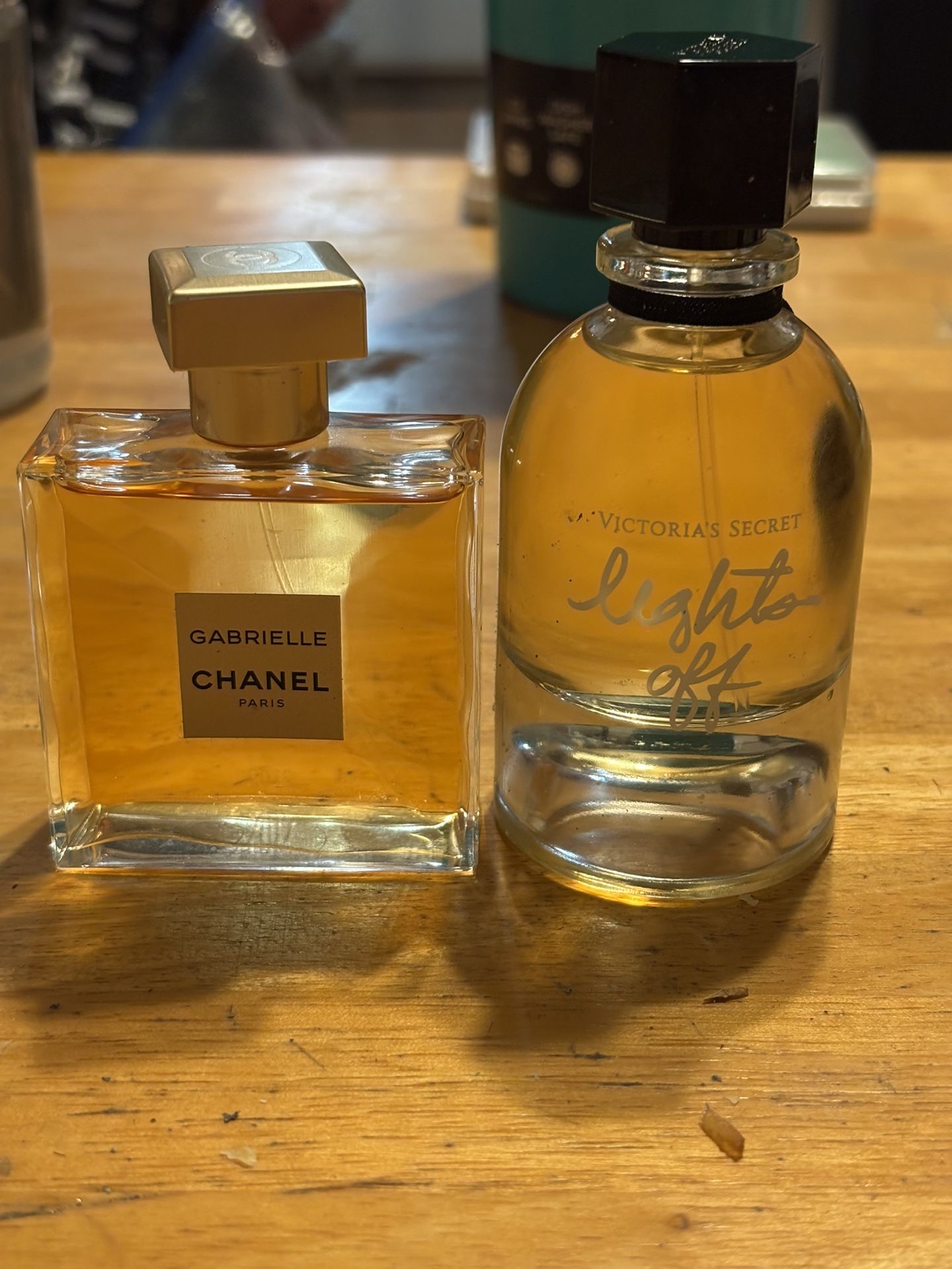 💎 Luxury Perfume Set – Chanel Gabrielle + Rare Victoria’s Secret “Lights Off” 💎