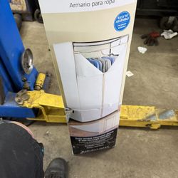 Clothes Closet Hanging