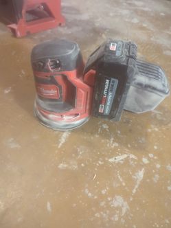 Milwaukee orbital sander