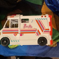 Barbie ambulance