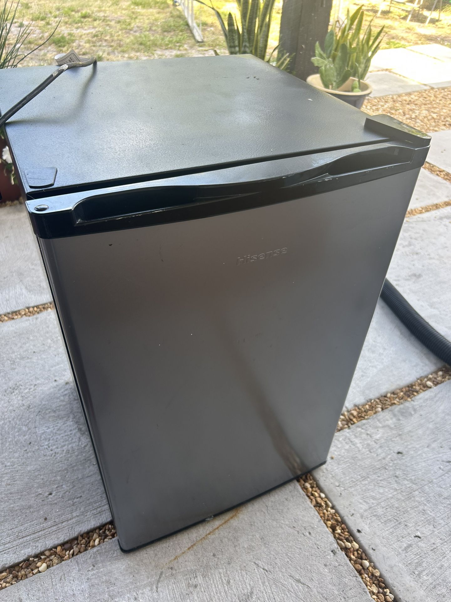 Mini Hisense Fridge
