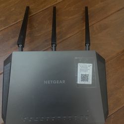 Netgear Nighthawk WIFI Router