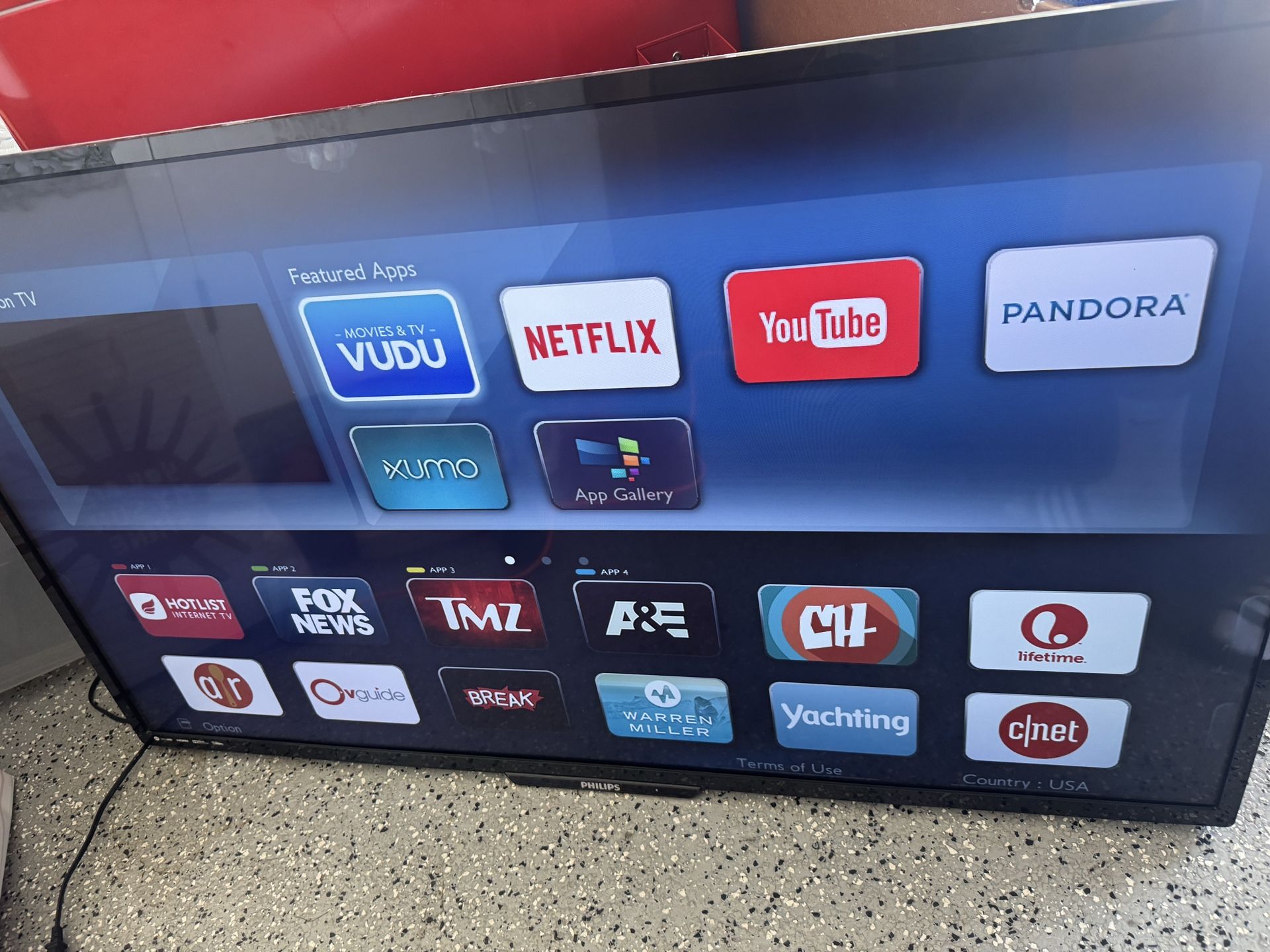 55 inch Philips 4K Smart TV