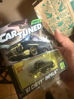 Cartunned Chevy impala 61 toy