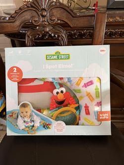 Baby prop Mat Elmo