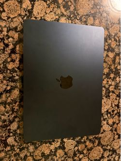 MacBook Air 2022 1TB