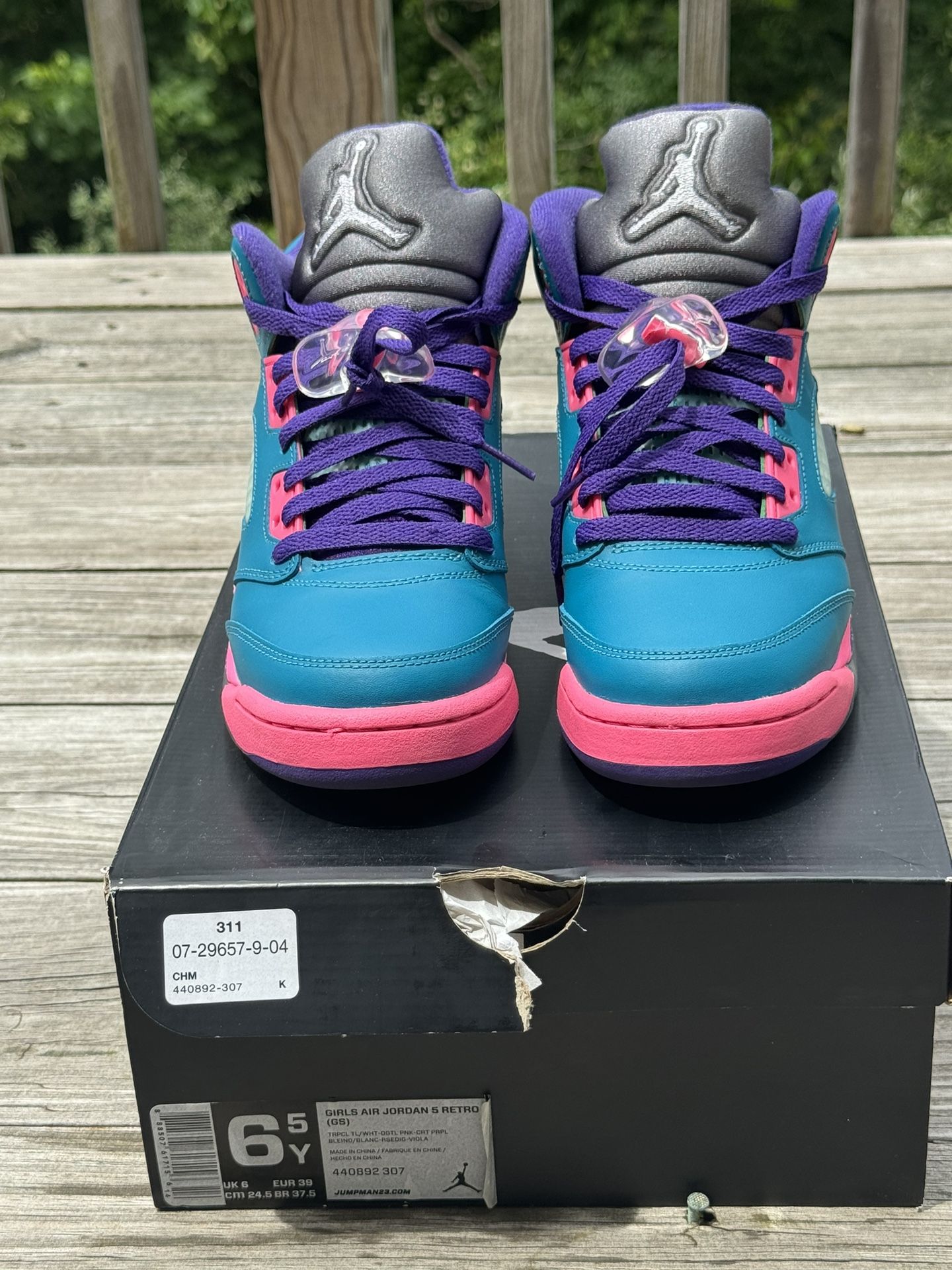 Jordan Retro 5 6.5Y Tropical