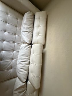 Sofa sectional
