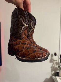Kids boots