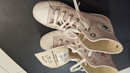 Converse Chuck Taylor All Star High Top Sneakers