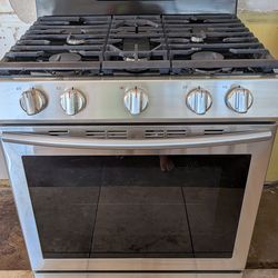 Samsung Gas Oven/Stove Range