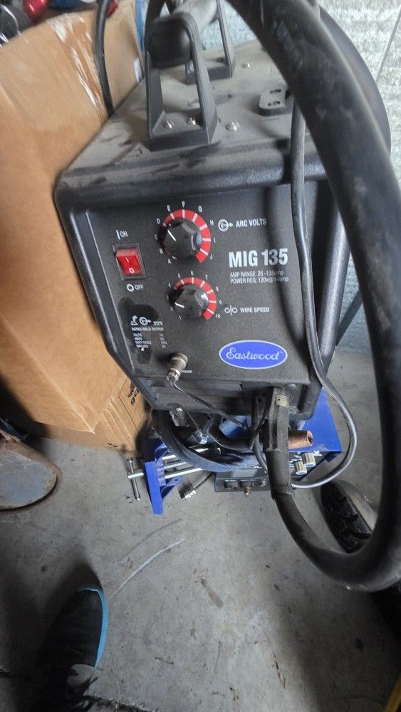 Eastwood Mig 135 Welder.