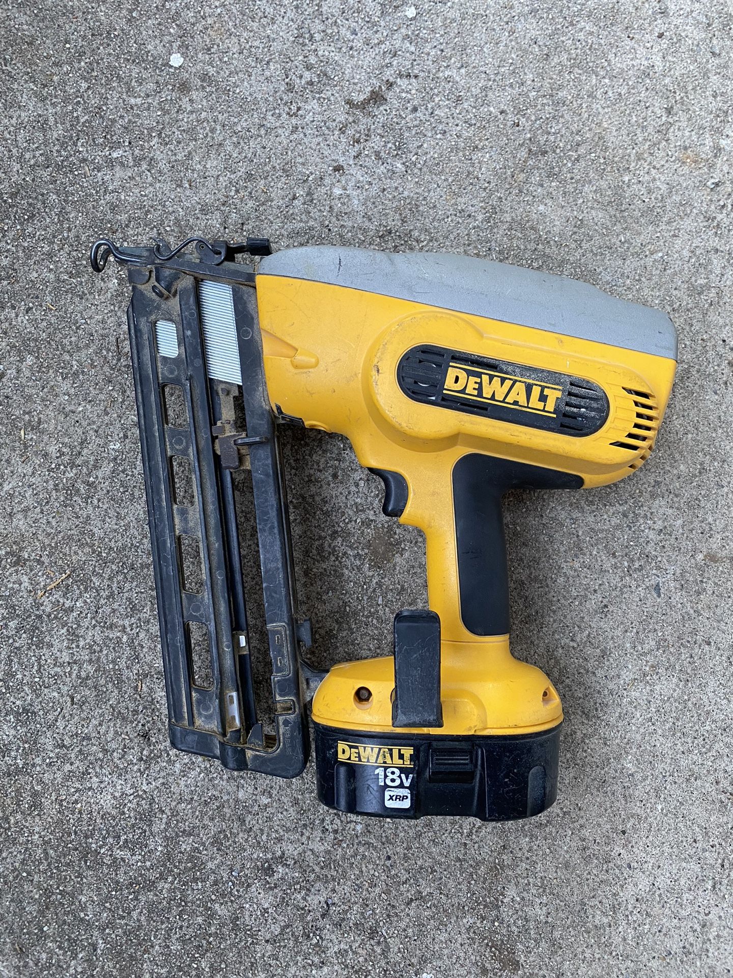 Parts Diagram Gun Dc618 Dc618 Nails DeWALT Finish Nailer 18V 16 Gauge Nail  Gun DC618