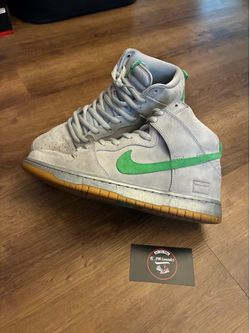 Nikes dunk sb high silver box Sz 10.5