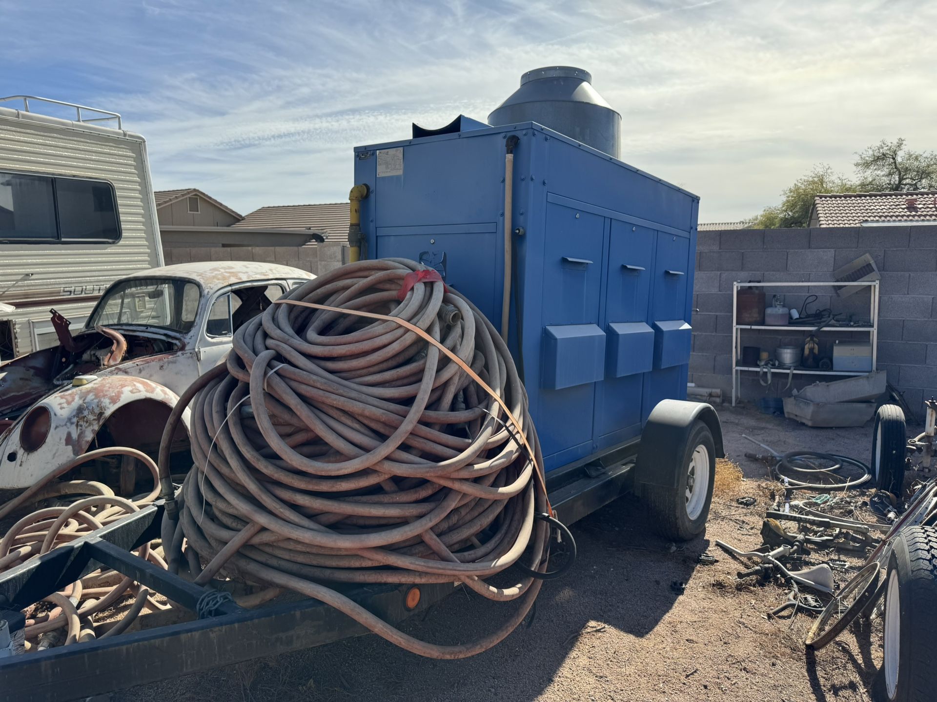 Dessicant Dehumidifier And Area Heater