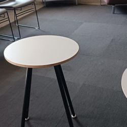 Round Table 