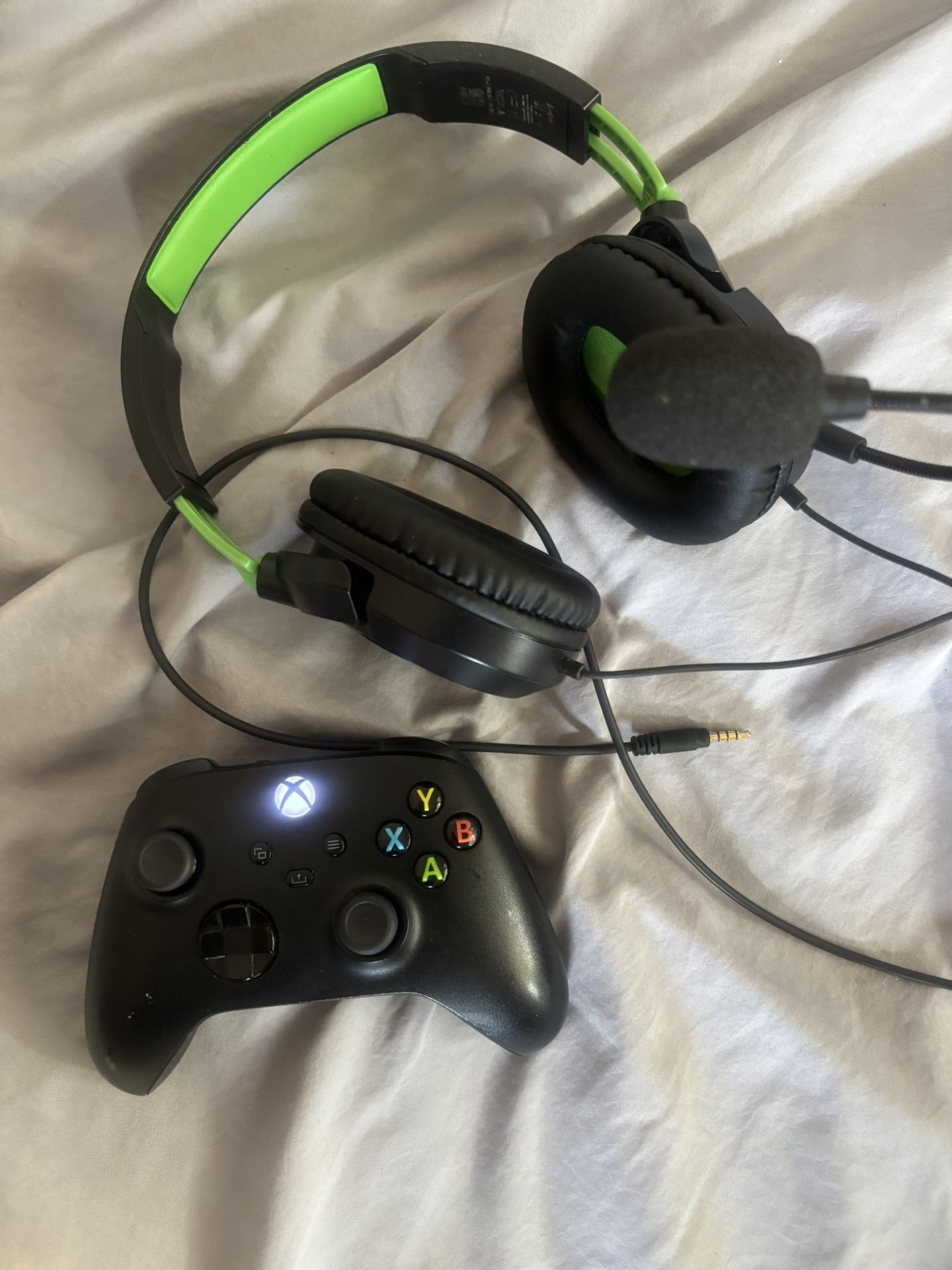 Xbox Controller And Headset Combo