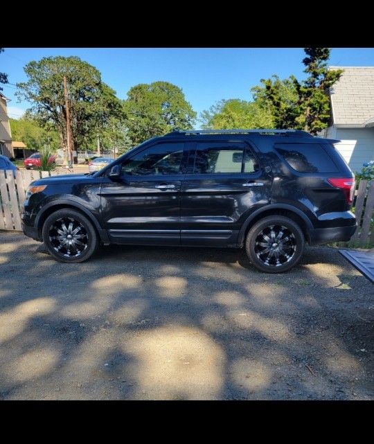 2013 Ford Explorer