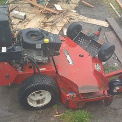 200$ Or Best Offer.  Walk Behind Mower For Sale. Parts Only
