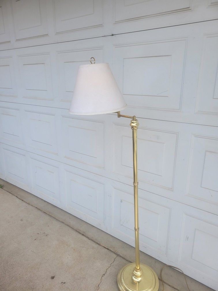 Vintage Floor Lamp!