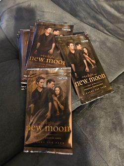 The Twilight Saga New Moon Topps Premium Photocards Packs, Sealed