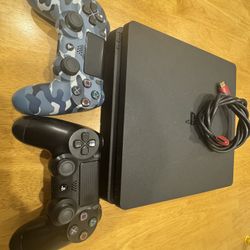 PS4 w/ 7 games (check description)