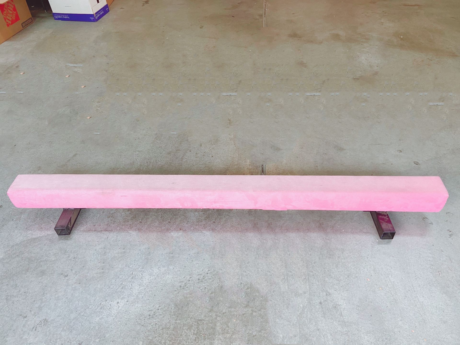 Gymnastics balance beam