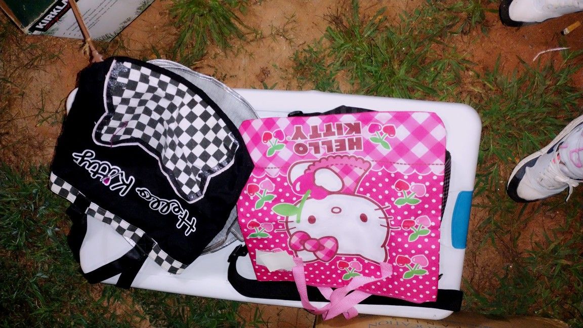 Hello Kitty Lot