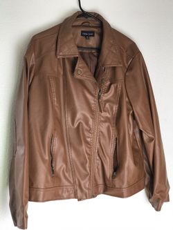 New Look Plus Size Faux Leather Mid-Waist Jacket