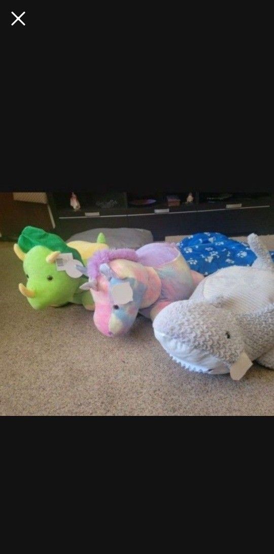 💖NEW CHILDRENS STOOLS.  CHOICES OF DINOSAUR,  SHARK, OR UNICORN