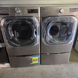 LG X-LARGE CAPACITY, FRONT LOAD WASHER AND GAS DRYER 