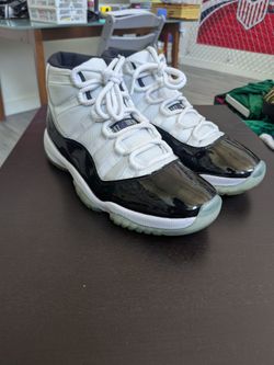 Air Jordan 11 Concord