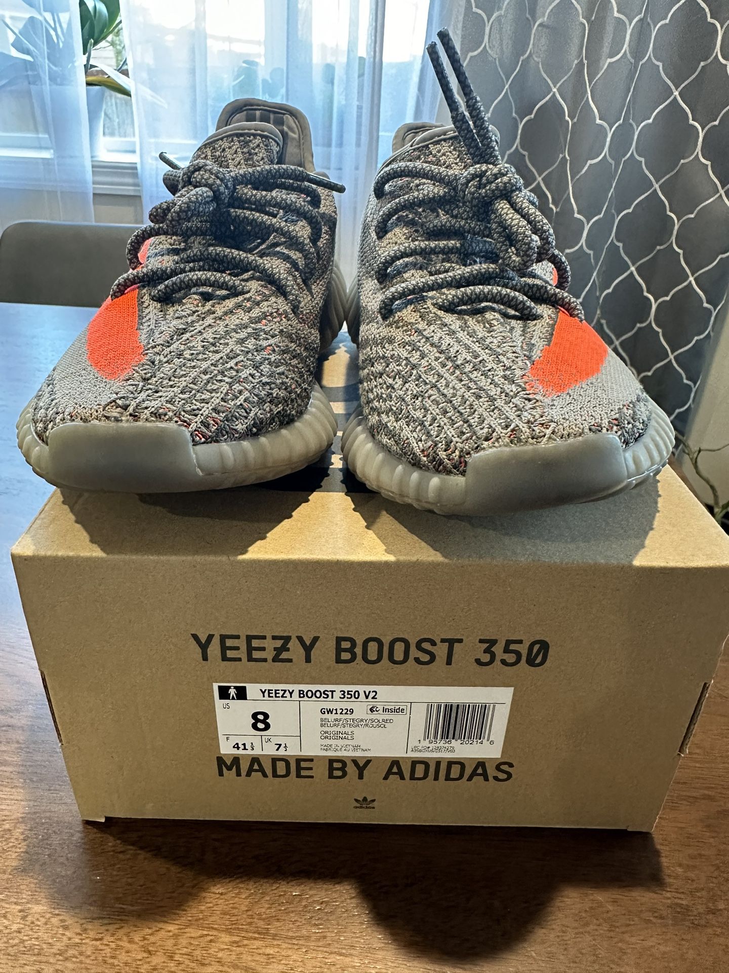 Adidas Zeezy "Beluga" Size 8