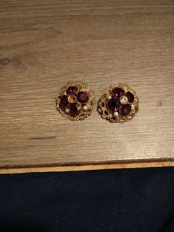 Vintage Magenta Stone Earrings 