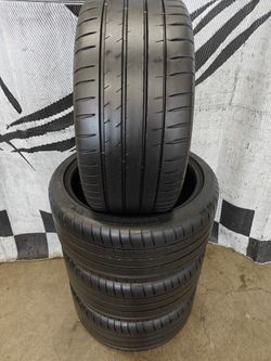 255/35r18 Michelin Pilot Sport 4s All Season Tires