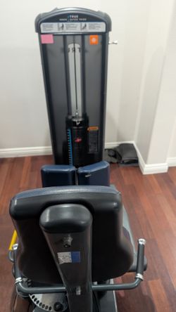 TRUE Fitness Fuse XL Inner / Outer Thigh Machine (FUSE-0400) – Commercial Grade!