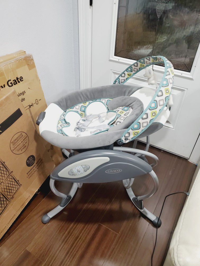 NEW!!! Graco Glider LX Infant Baby Swing. Affinia 