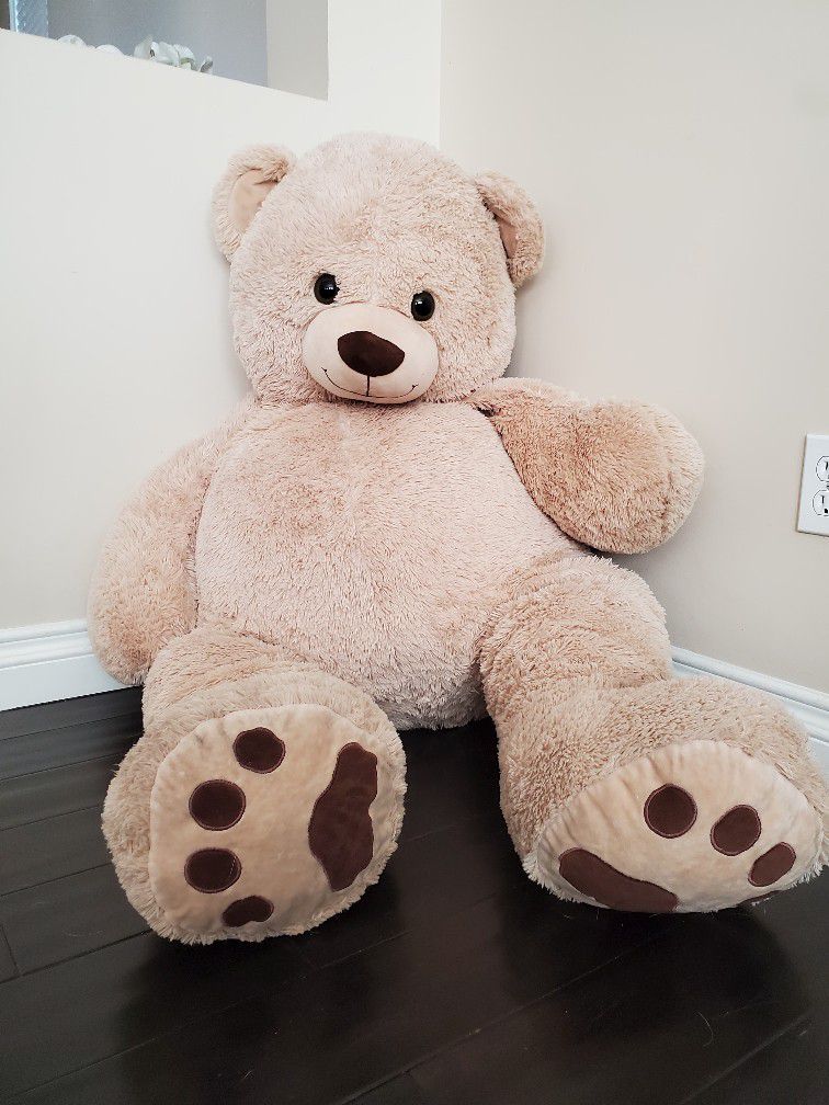 Giant Teddy Bear 54 Inch