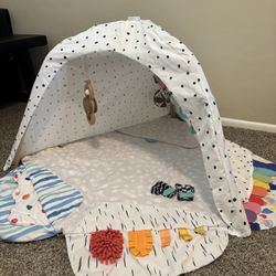 Lovevery Baby Play Gym 